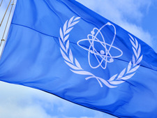 Logo der Internationalen Atomenergie-Organisation (IAEO)